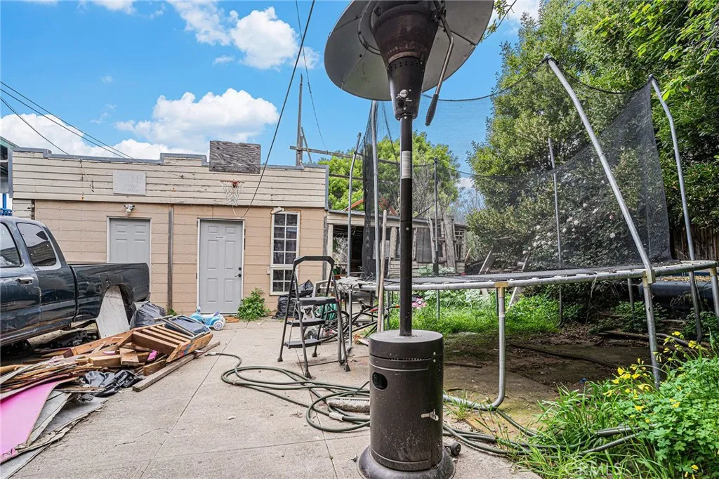 2445 10th Avenue, Oakland, California 94606 home-pic-27