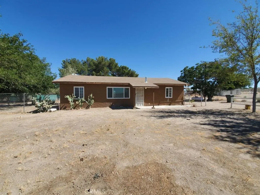 14600 Bryman Road, Oro Grande, California 92368 home-pic-22