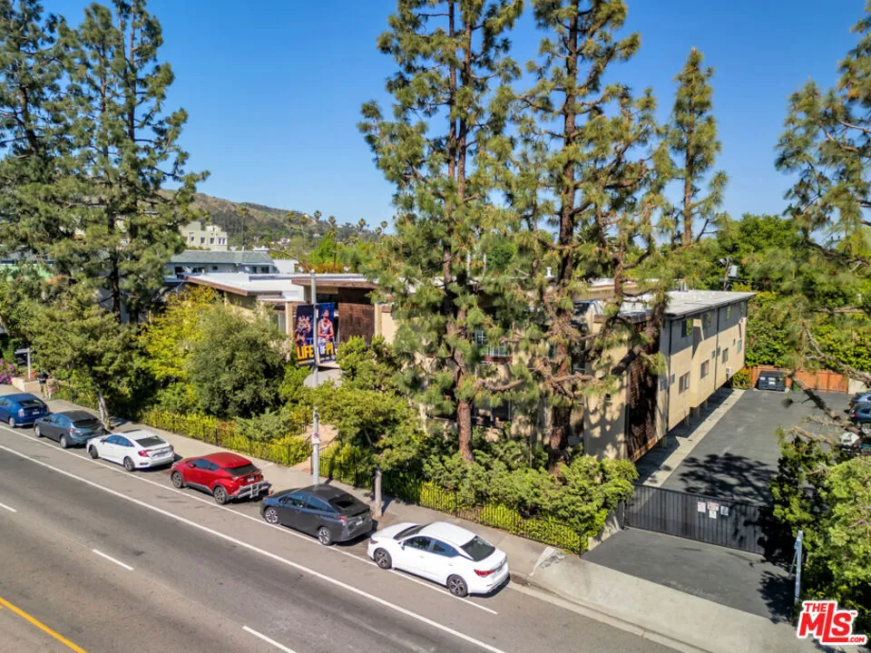 1414 N Fairfax Avenue 101, West Hollywood, California 90046 home-pic-19