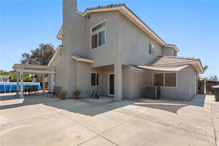 879 Glider Place, San Jacinto, California 92582