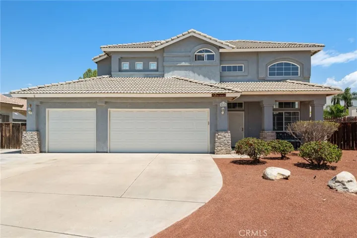 879 Glider Place, San Jacinto, California 92582