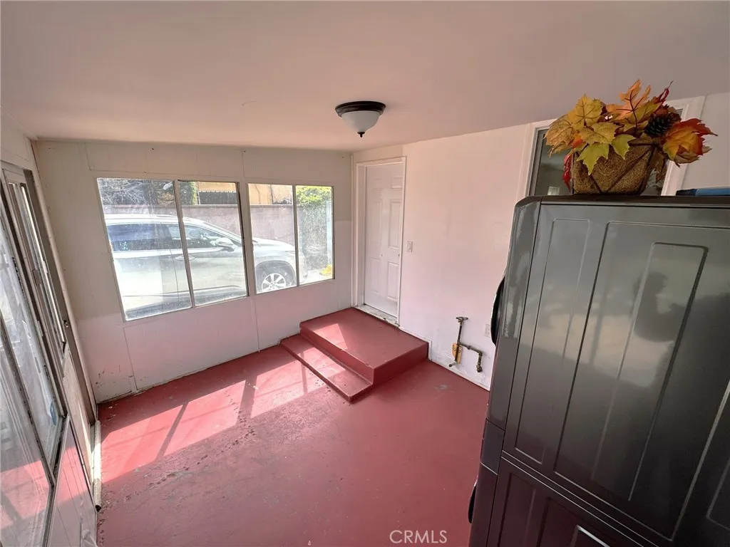 1857 W 94th Place, Los Angeles, California 90047 home-pic-13