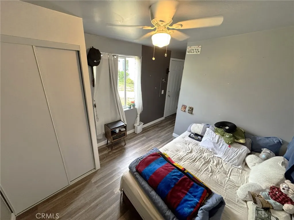 1857 W 94th Place, Los Angeles, California 90047 home-pic-19