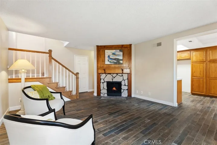 9077 Collier Lane, Westminster, California 92683