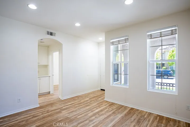 23857 Rio Rancho Way, Valencia, California 91354