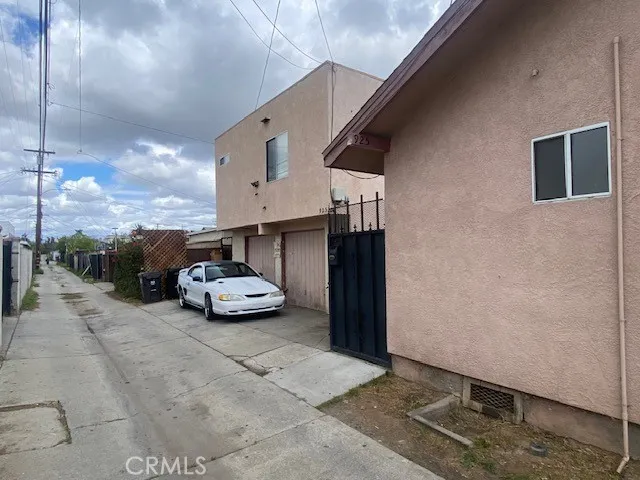 Rear unit Access