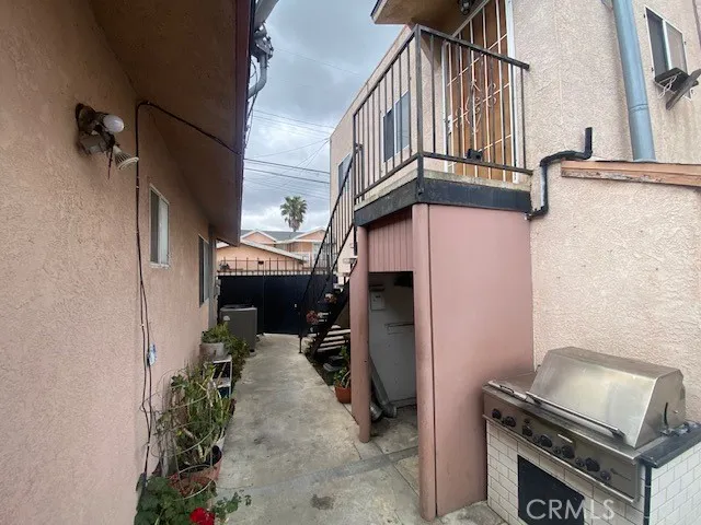 923 E 21st Street, Long Beach, California 90806