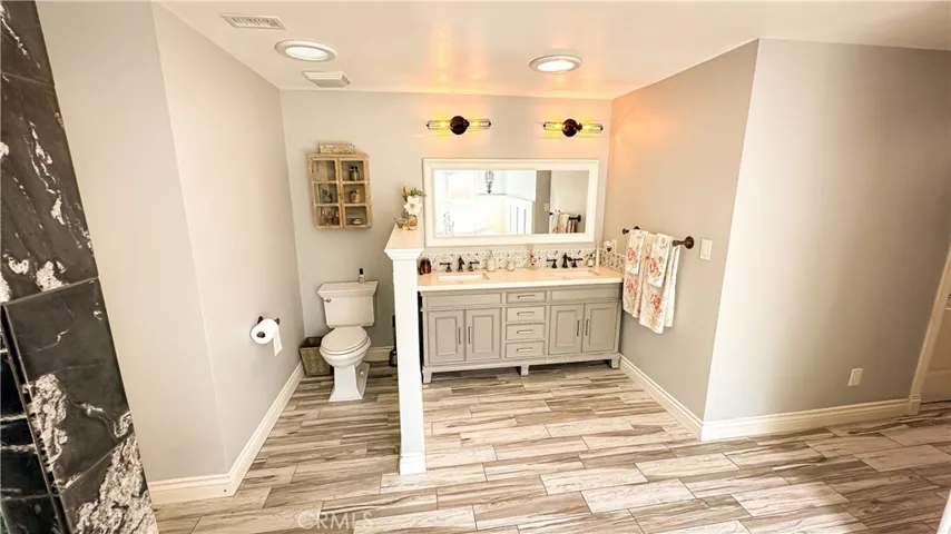 3938 E Sherwood Avenue, Orange, California 92869