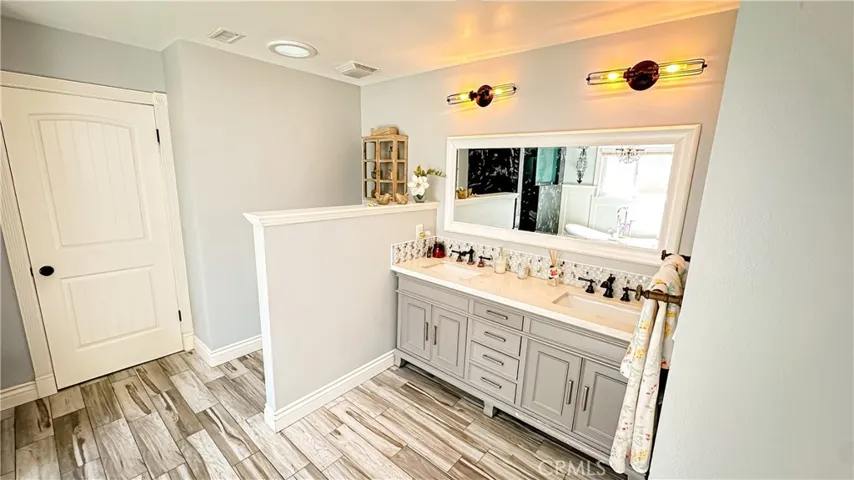 3938 E Sherwood Avenue, Orange, California 92869