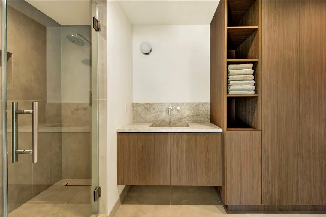 10742 Walnut Drive, Sunland, California 91040 home-pic-23