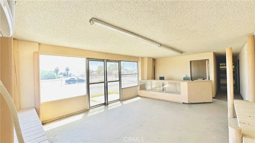 1611 Needles, Needles, California 92363