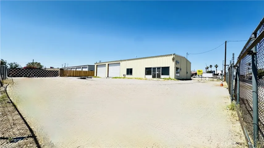 1611 Needles, Needles, California 92363