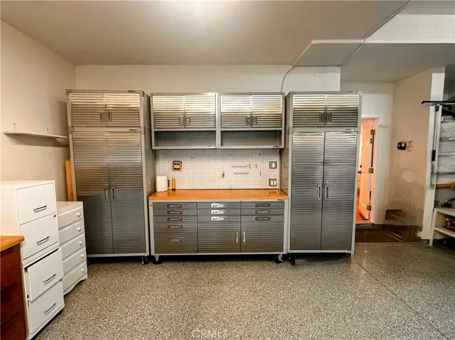 Attached Garages interior View 1