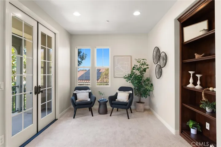 21247 Ronda Circle, Huntington Beach, California 92648
