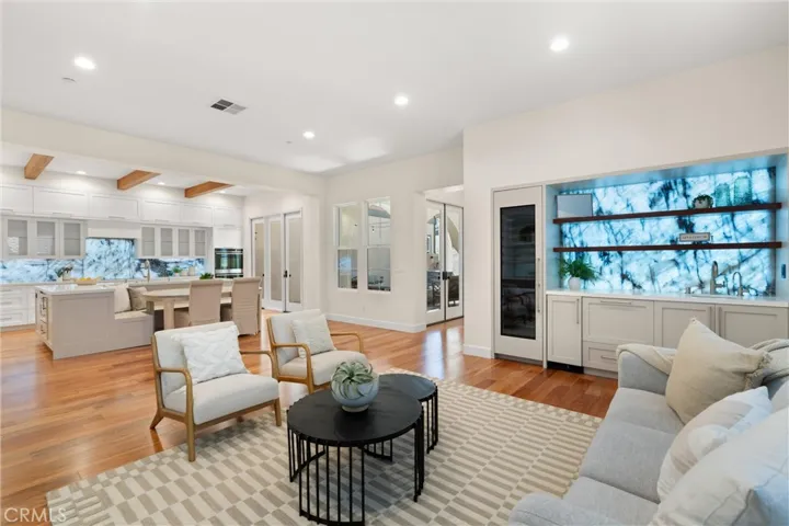 21247 Ronda Circle, Huntington Beach, California 92648