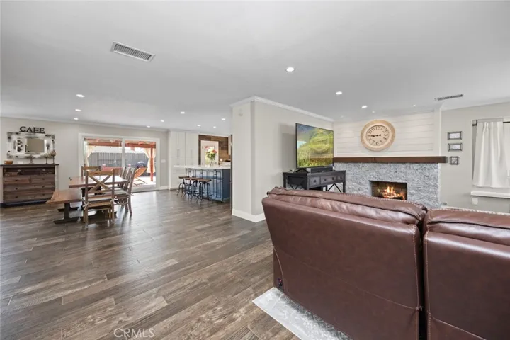 5681 Casa Loma Avenue, Yorba Linda, California 92886