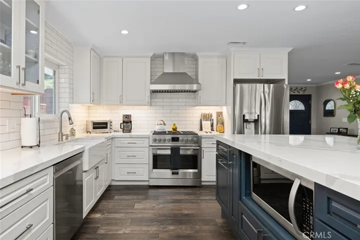 5681 Casa Loma Avenue, Yorba Linda, California 92886
