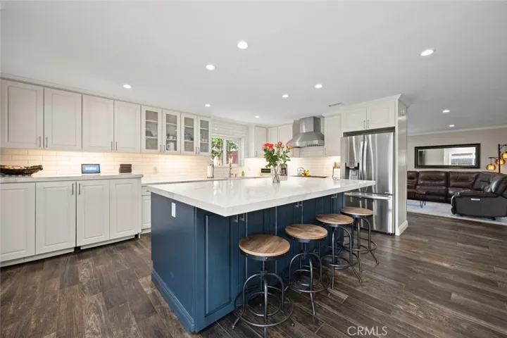 5681 Casa Loma Avenue, Yorba Linda, California 92886