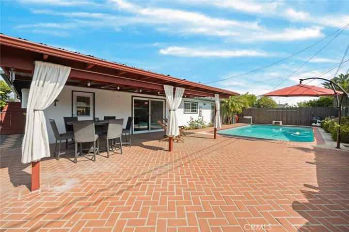 5681 Casa Loma Avenue, Yorba Linda, California 92886