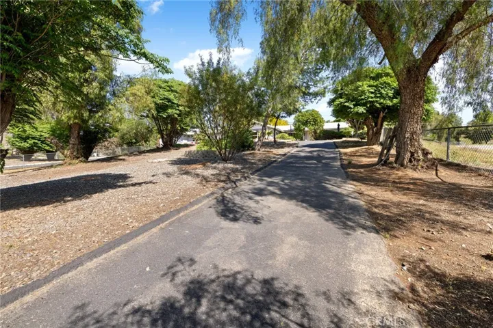 Right Driveway