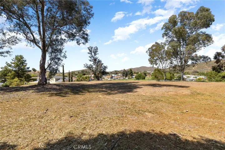 29020 Avenida De Las Flores, Menifee, California 92587