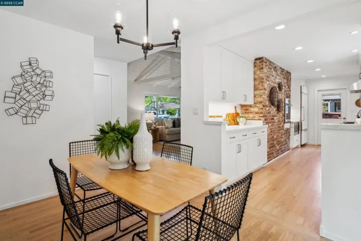 3471 Monroe Ave, Lafayette, California 94549