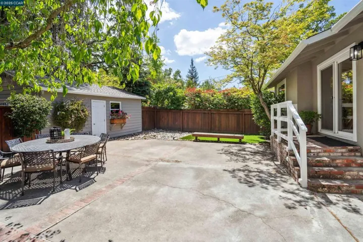 3471 Monroe Ave, Lafayette, California 94549