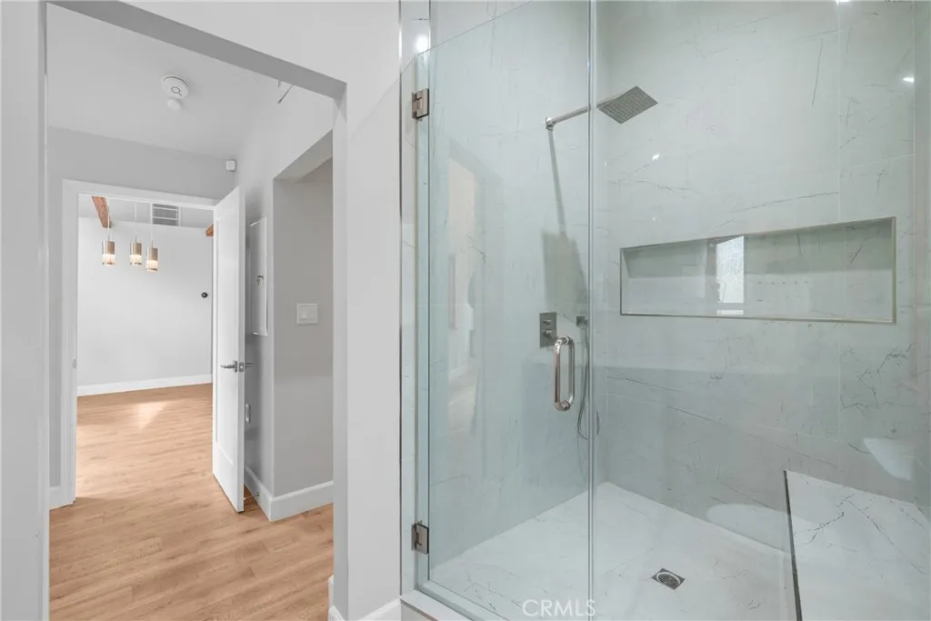 5624 Freeman Avenue, La Crescenta, California 91214 home-pic-13