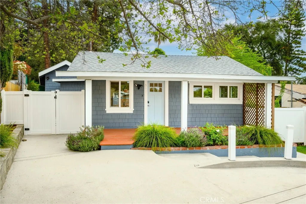 5624 Freeman Avenue, La Crescenta, California 91214 home-pic-0