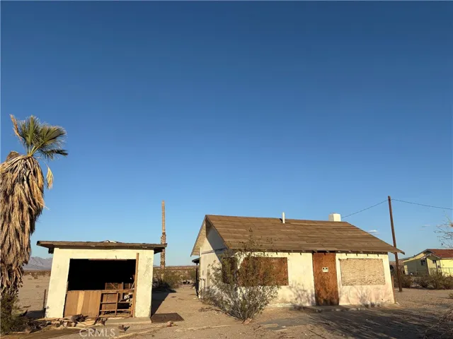 4723 Pinto Mountain Road, 29 Palms, California 92277