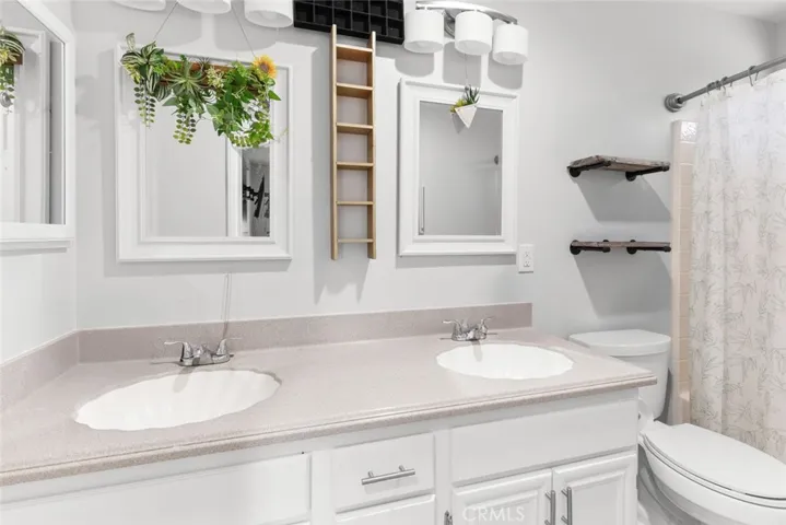 28582 Sand Island Way, Menifee, California 92584