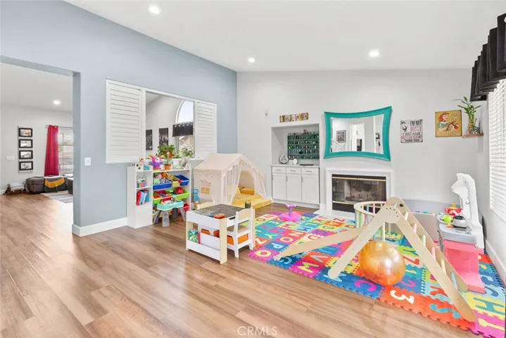 28582 Sand Island Way, Menifee, California 92584