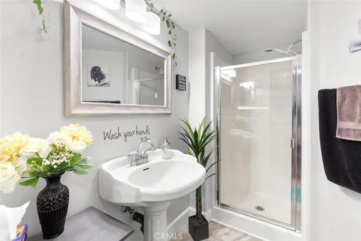 28582 Sand Island Way, Menifee, California 92584
