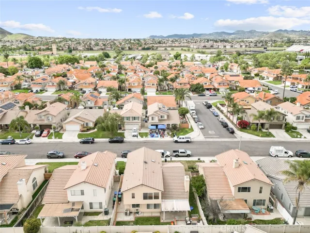 28582 Sand Island Way, Menifee, California 92584