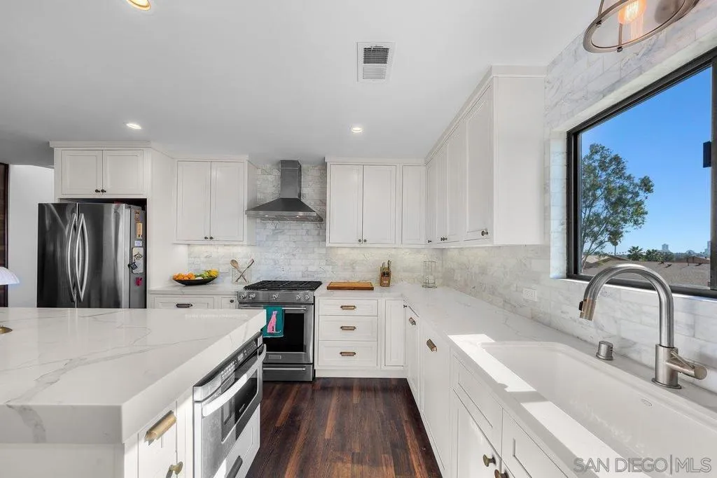 1830 N Alvarado, Los Angeles, California 90026 home-pic-6