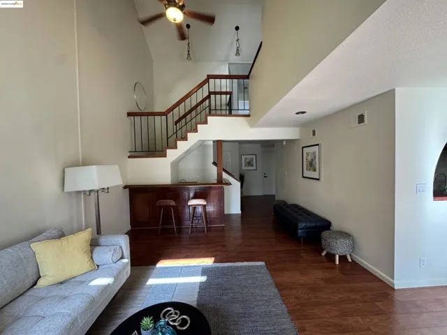 14415 Seagate Drive, San Leandro, California 94577-6405