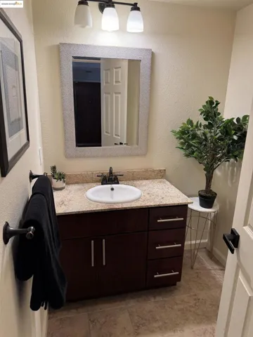 14415 Seagate Drive, San Leandro, California 94577-6405