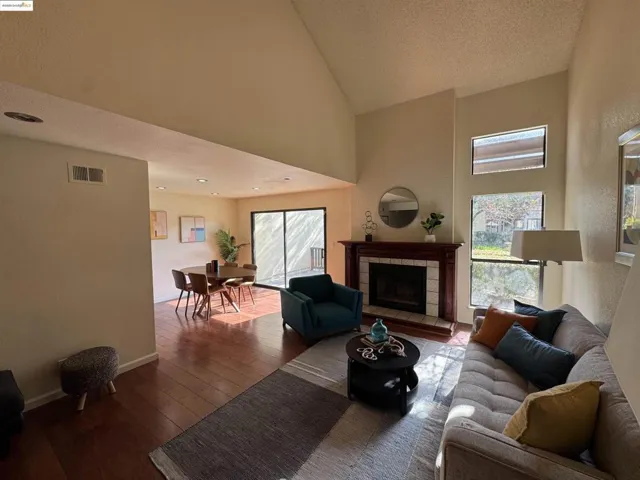 14415 Seagate Drive, San Leandro, California 94577-6405