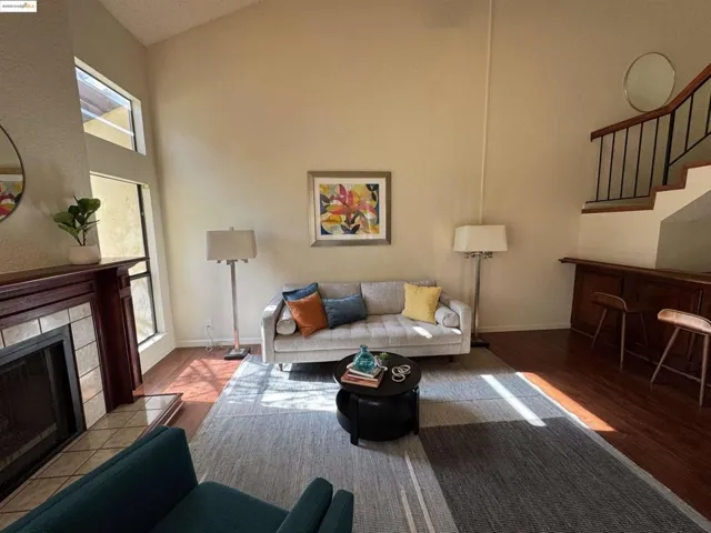 14415 Seagate Drive, San Leandro, California 94577-6405
