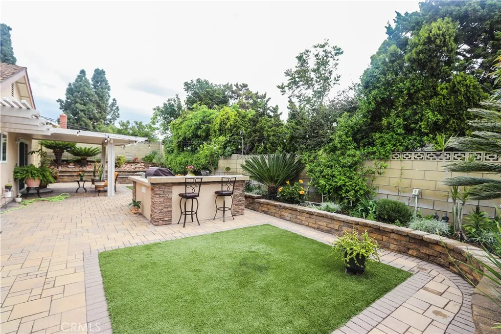 904 Jade Circle, Placentia, California 92870 home-pic-4