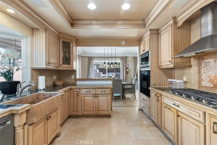 206 W Sierra Drive, Santa Ana, California 92707