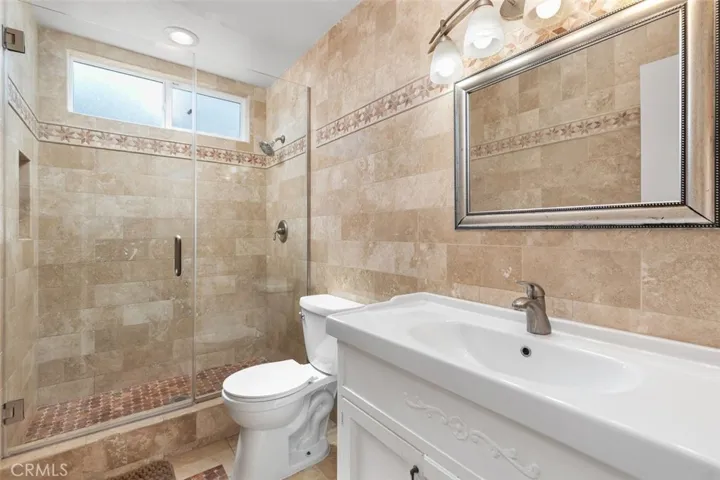 206 W Sierra Drive, Santa Ana, California 92707