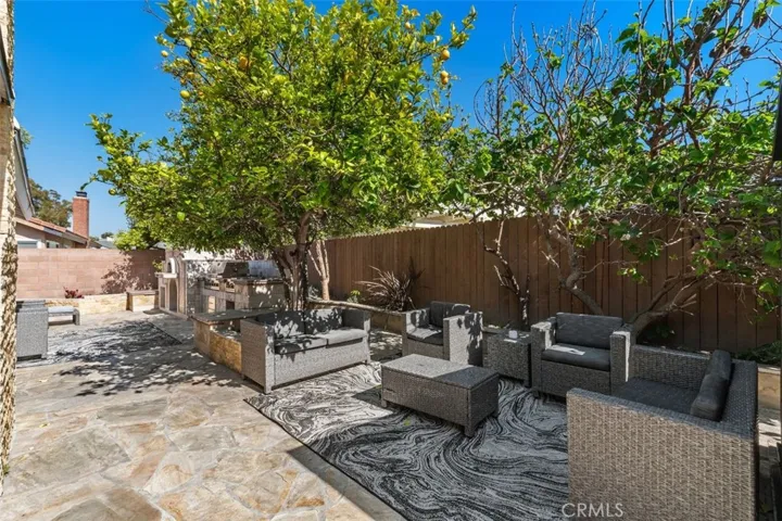 206 W Sierra Drive, Santa Ana, California 92707