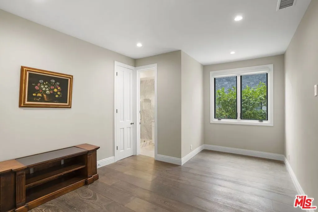 15515 Collina Strada, Los Angeles, California 90077 home-pic-41