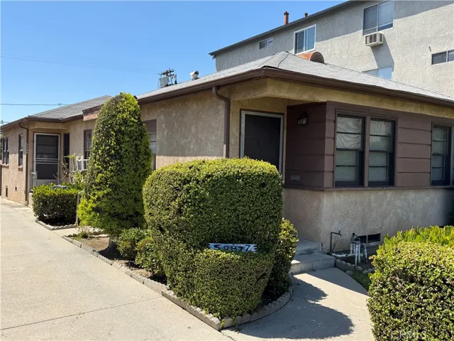 5081 Glen Iris Avenue, Los Angeles, California 90041
