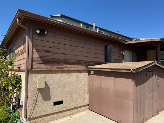 5081 Glen Iris Avenue, Los Angeles, California 90041