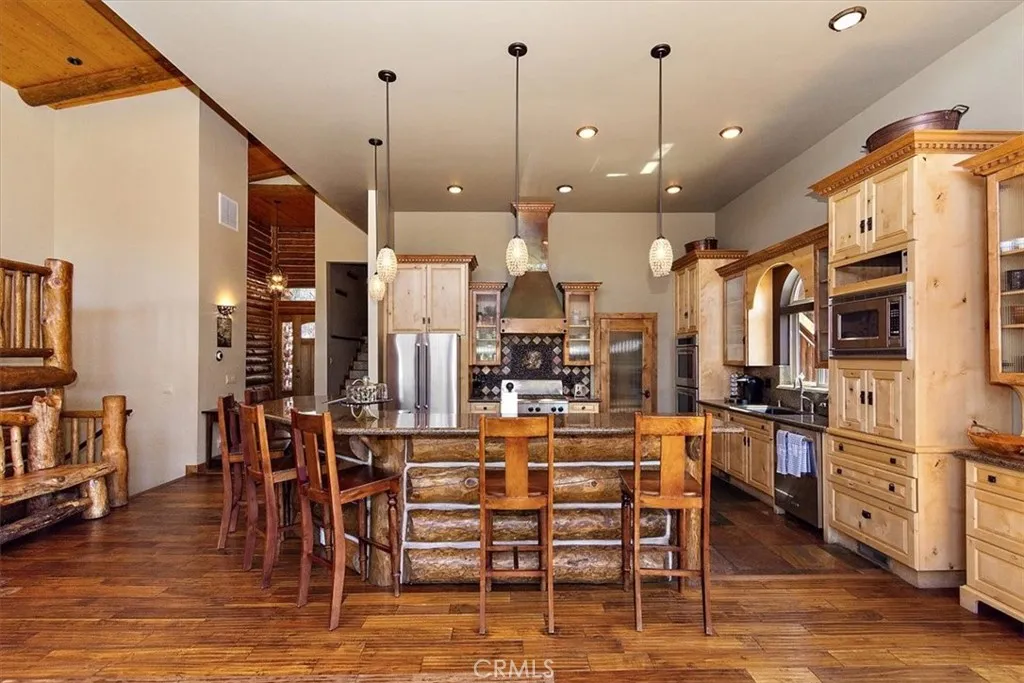43653 Colusa Drive, Big Bear Lake, California 92315 home-pic-10