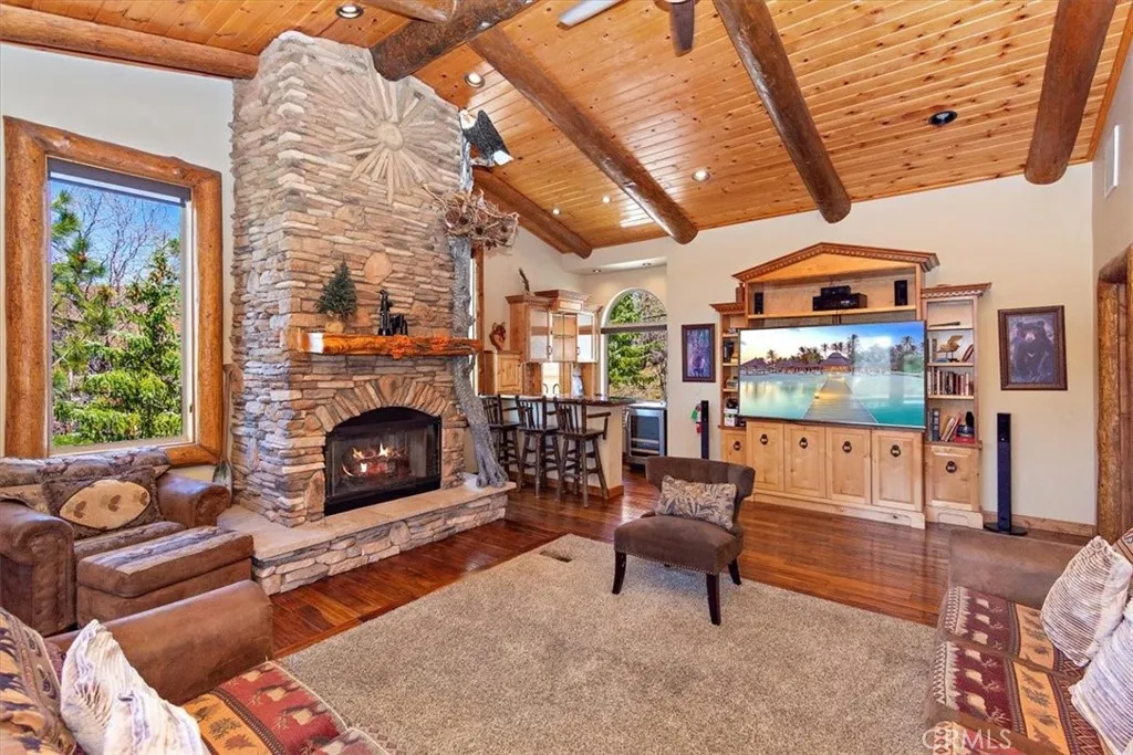 43653 Colusa Drive, Big Bear Lake, California 92315 home-pic-19