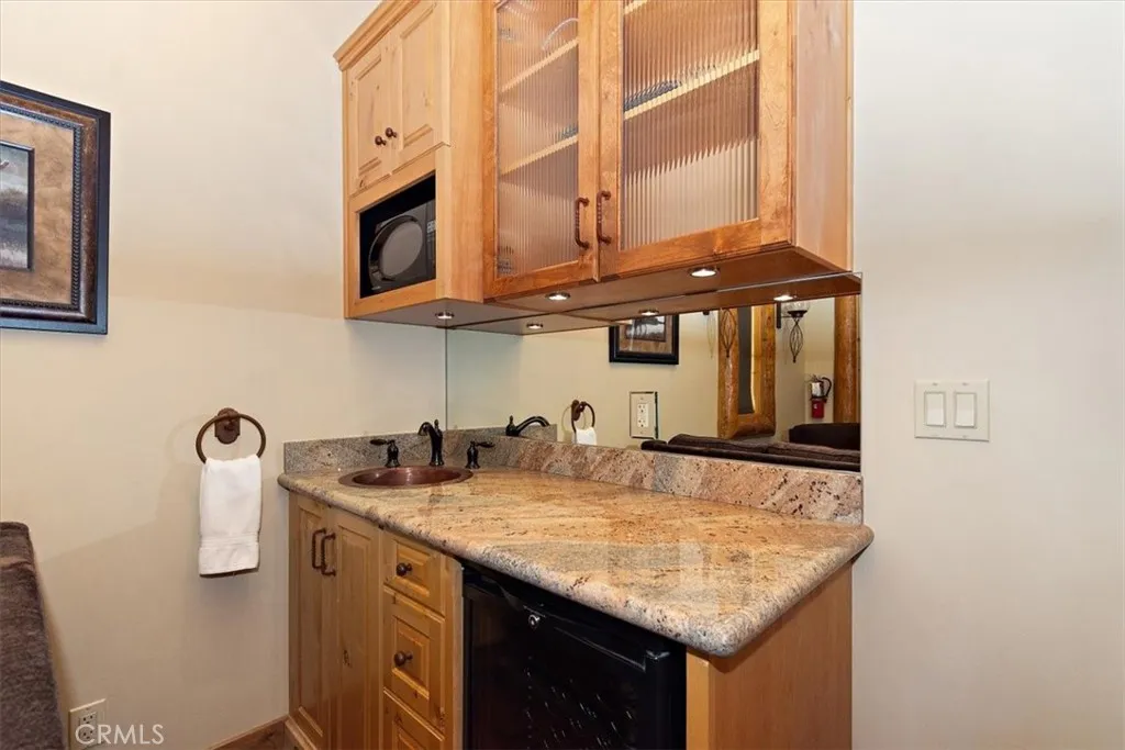 43653 Colusa Drive, Big Bear Lake, California 92315 home-pic-38