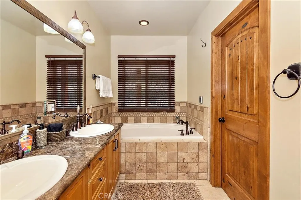 43653 Colusa Drive, Big Bear Lake, California 92315 home-pic-52